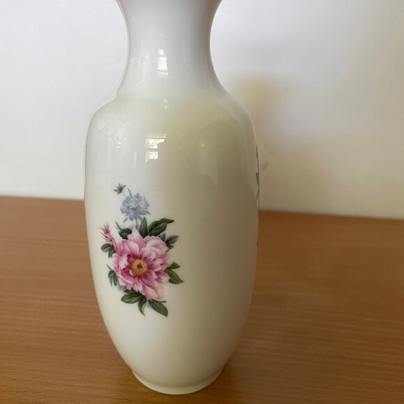 Happy Anniversary 7" bud vase hand decorated Canada white porcelain pink rose - Picture 3 of 7
